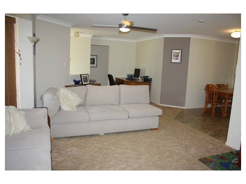 87 Bermuda Avenue, Deception Bay QLD 4508