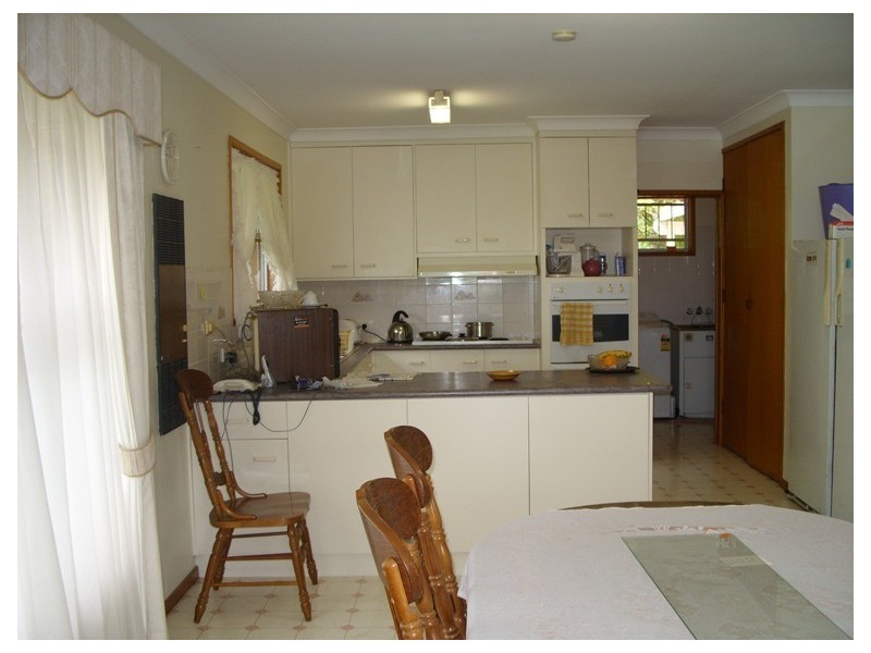 1 Jupiter Court, Eatons Hill QLD 4037