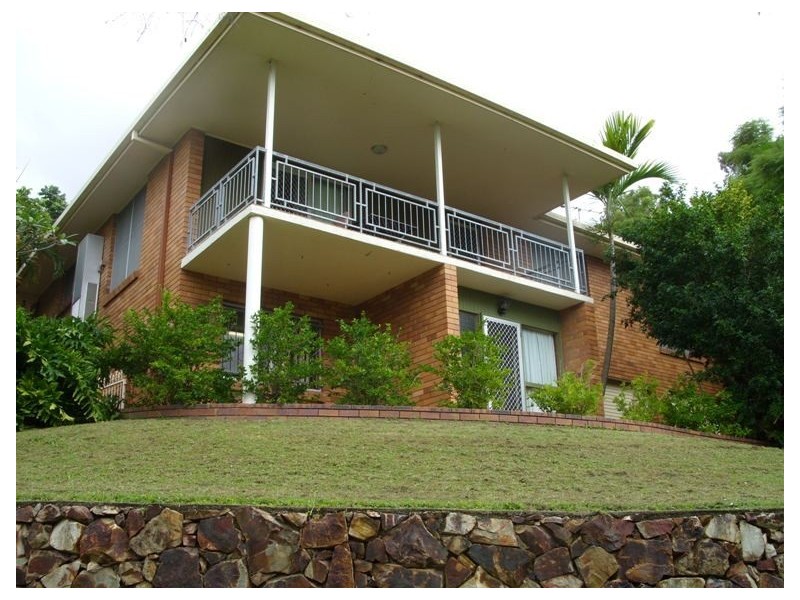 1 Jupiter Court, Eatons Hill QLD 4037