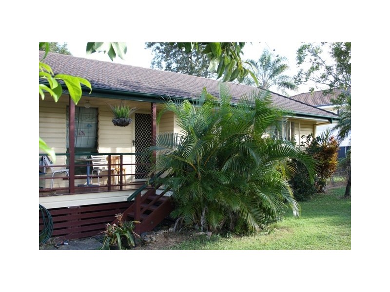 25 Pownall Crescent, Margate QLD 4019
