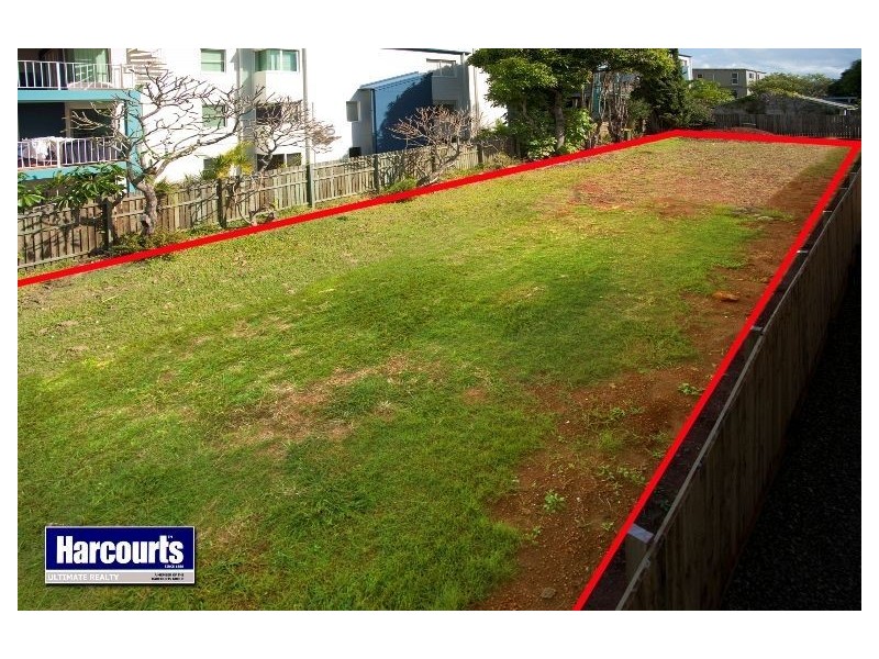 57 Landsborough Avenue, Scarborough QLD 4020