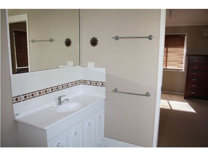 9 Coolac, Deception Bay QLD 4508