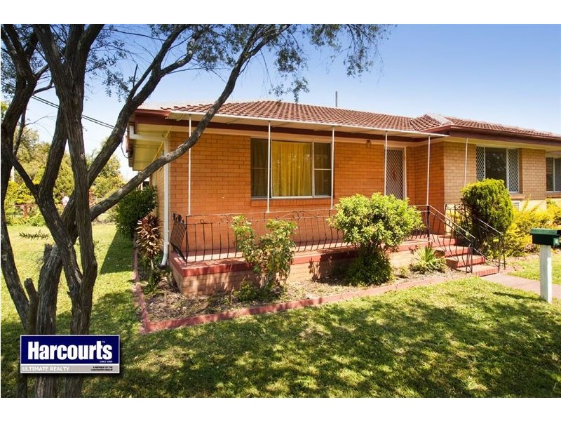 2 Kurrowah Crescent, Margate QLD 4019