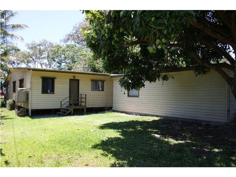 32 Sampson Street, Deception Bay QLD 4508