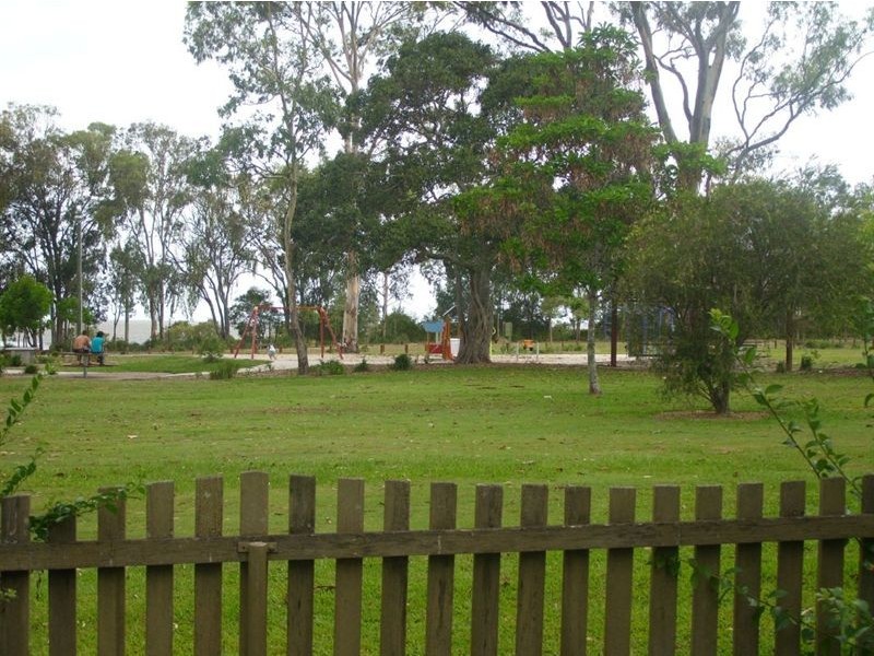 32 Sampson Street, Deception Bay QLD 4508