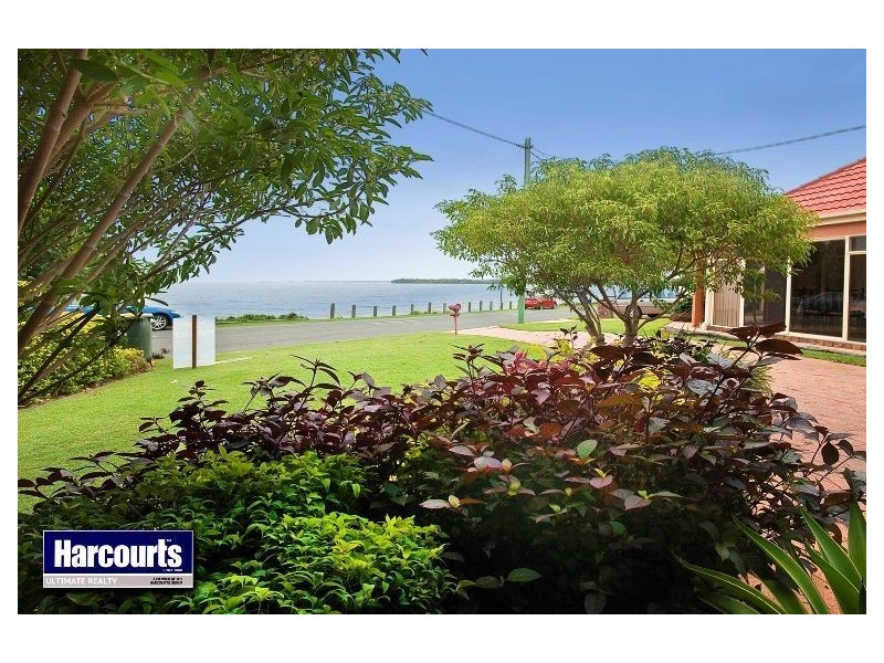 61 Esplanade, Deception Bay QLD 4508