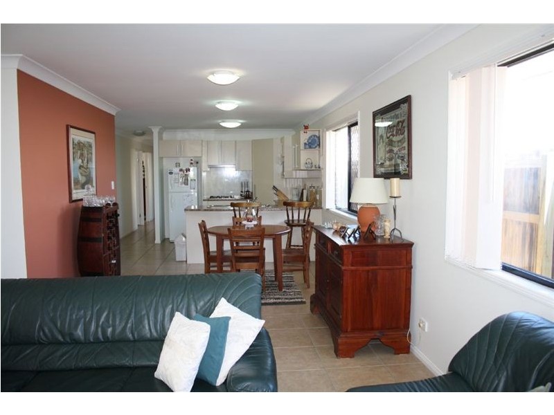 3 Olivine Court, Rothwell QLD 4022