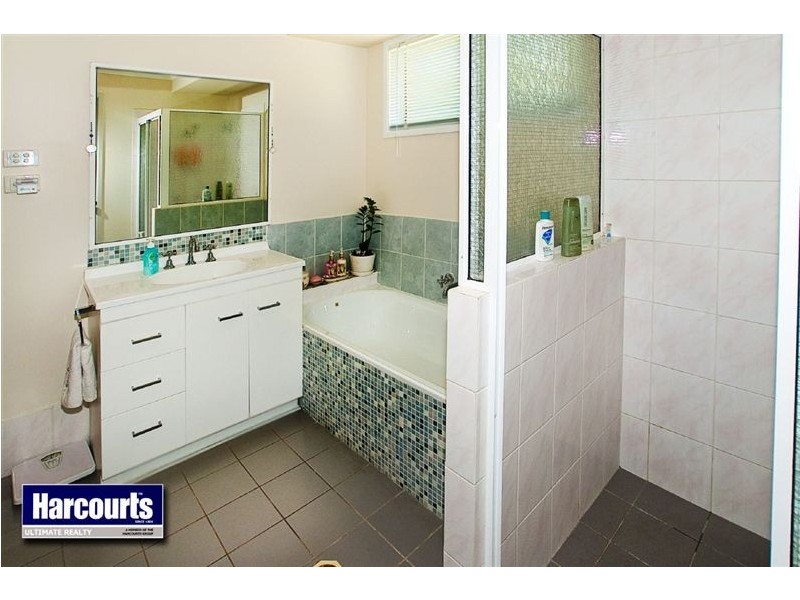 1 Vanda Place, Deception Bay QLD 4508