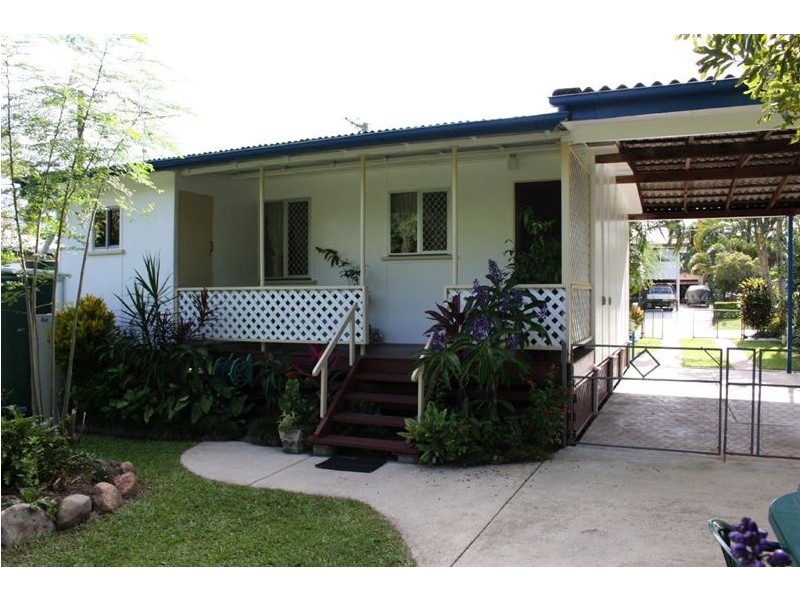 18 Upper Union Street, Deception Bay QLD 4508