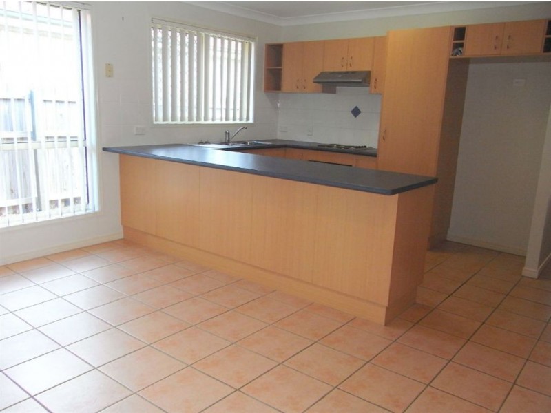 1/11 Lady Bowen Parade, Rothwell QLD 4022