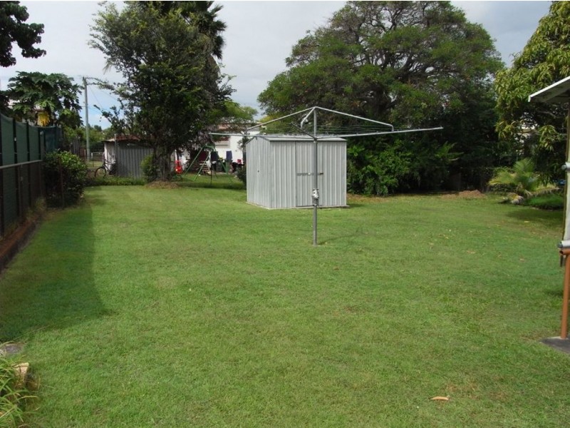 9 Weaber Street, Clontarf QLD 4019