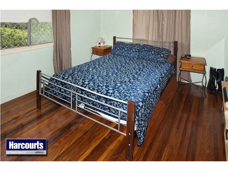 1 Deborah Street, Clontarf QLD 4019
