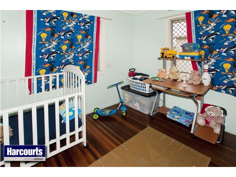 1 Deborah Street, Clontarf QLD 4019