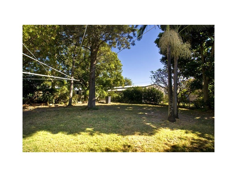 375 Elizabeth Avenue, Kippa-ring QLD 4021