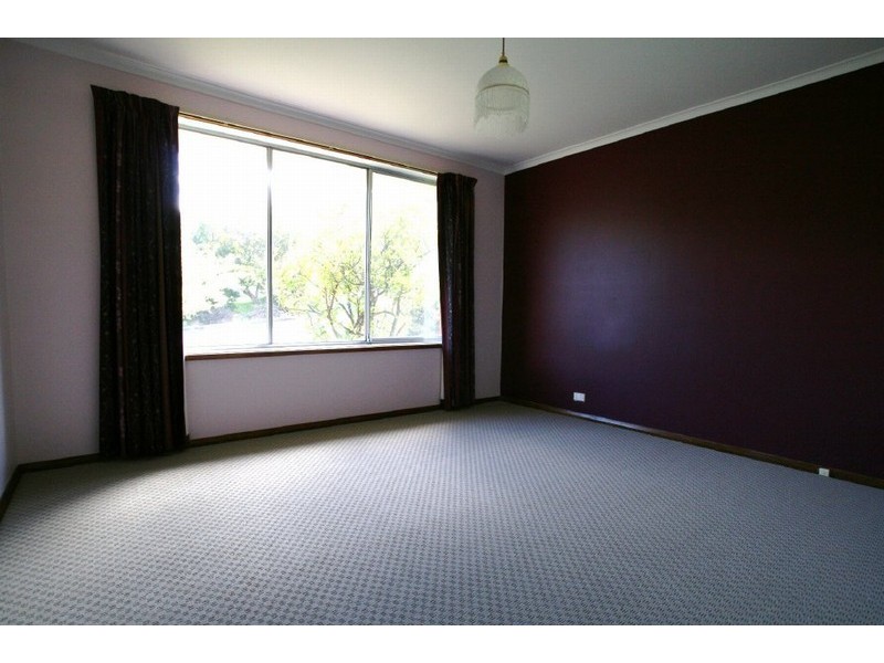9 Somers Way, Howrah TAS 7018