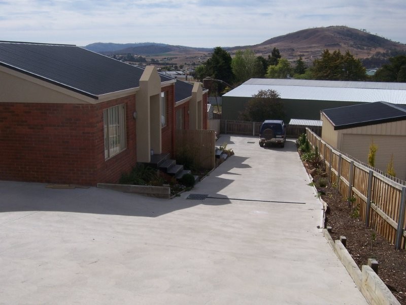 1/26 Magnolia Court, Brighton TAS 7030