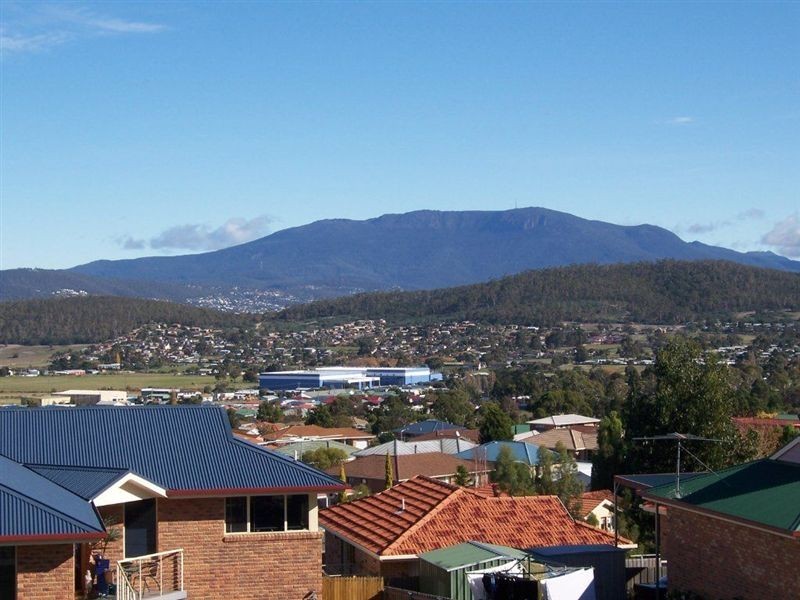 35 Cologne Drive, Oakdowns TAS 7019