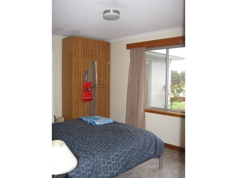 19 Jetty Road, South Arm TAS 7022