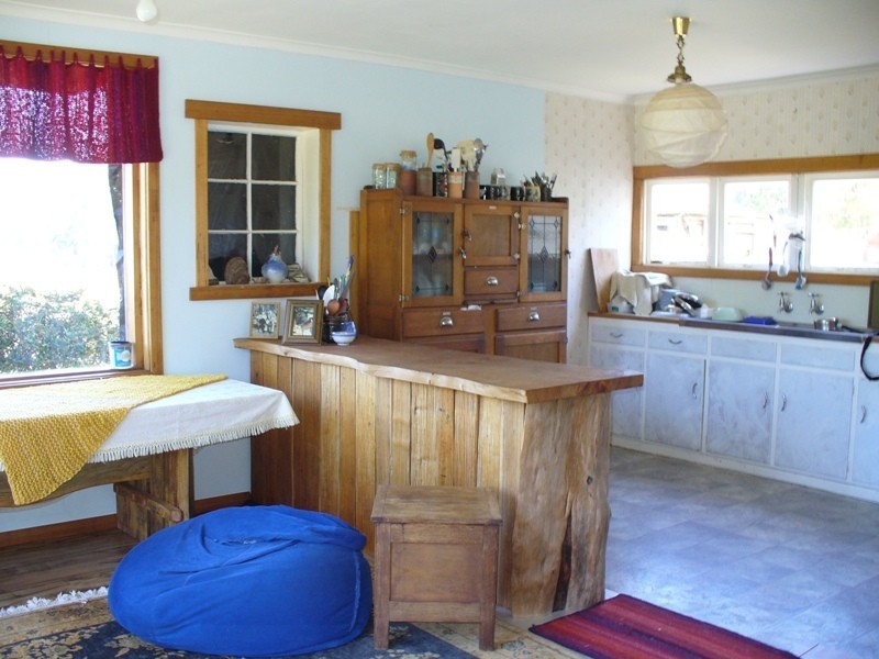 2 Eynens Road, Weetah TAS 7304