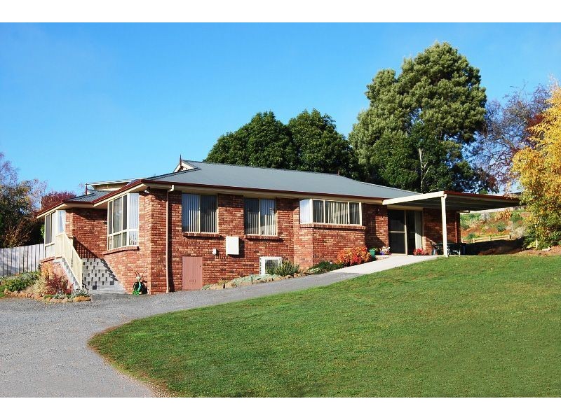 18a Tower Hill Street, Deloraine TAS 7304