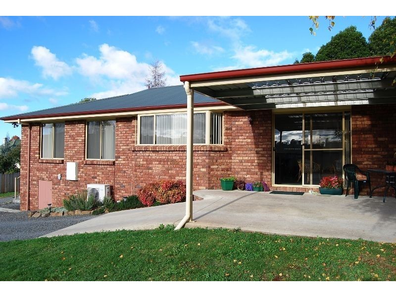 18a Tower Hill Street, Deloraine TAS 7304