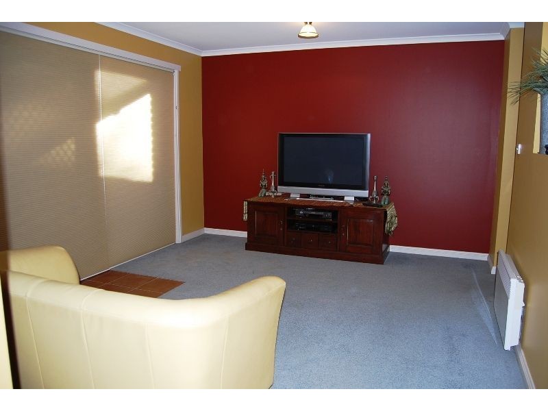 9 Blake Street, Deloraine TAS 7304