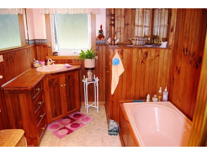 49 Howe C Road, Mole Creek TAS 7304