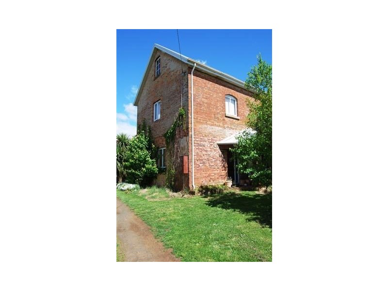 16 Beefeater Street, Deloraine TAS 7304