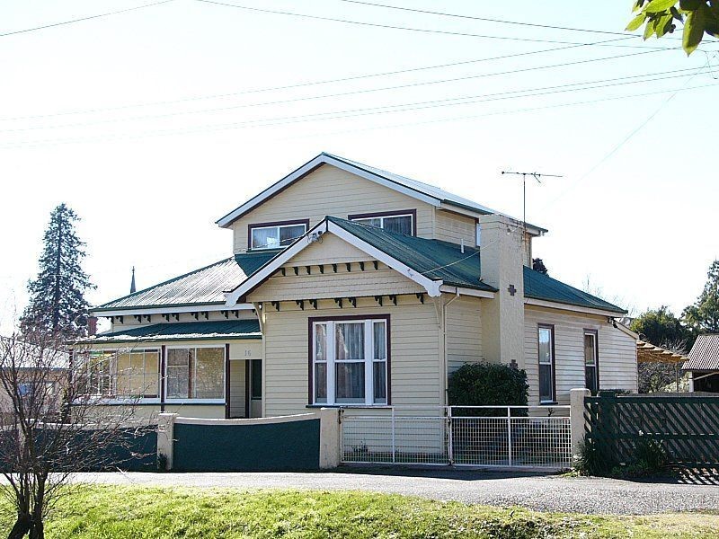Deloraine TAS 7304