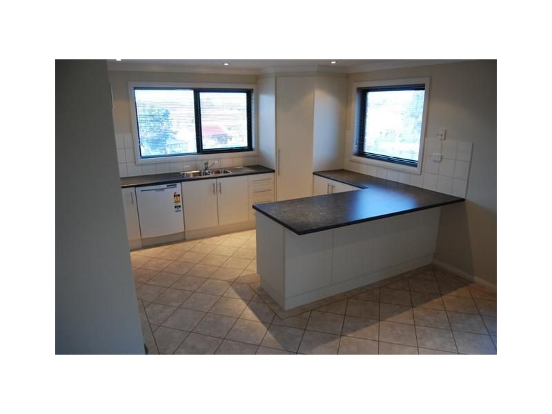 14 West Barrack Street, Deloraine TAS 7304