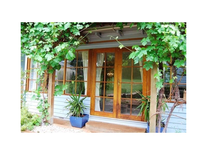 37 West Parade, Deloraine TAS 7304