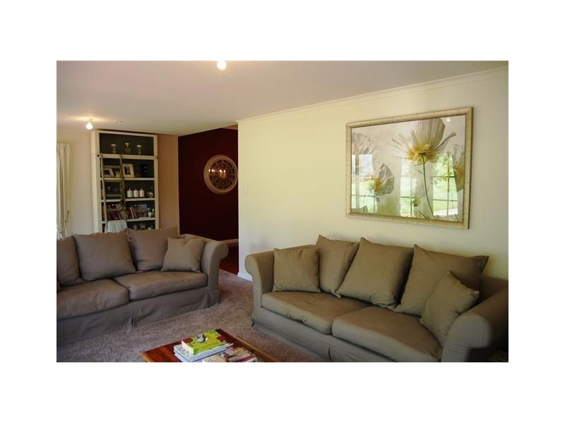 37 West Parade, Deloraine TAS 7304
