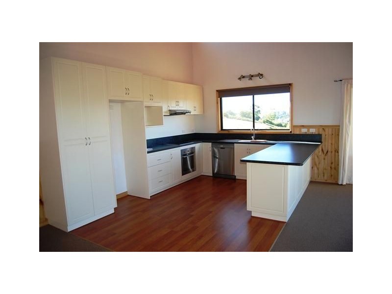 4 Blake Street, Deloraine TAS 7304