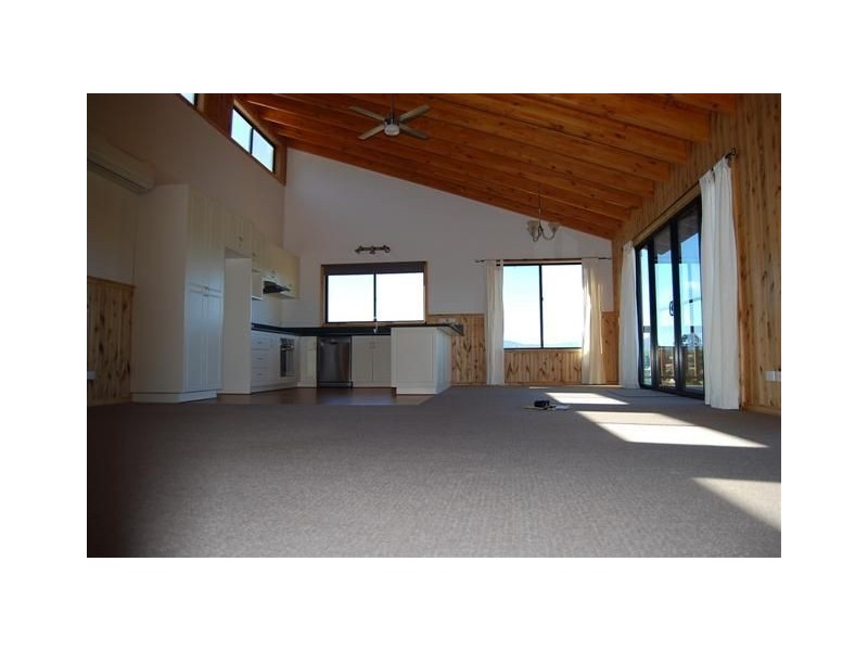 4 Blake Street, Deloraine TAS 7304