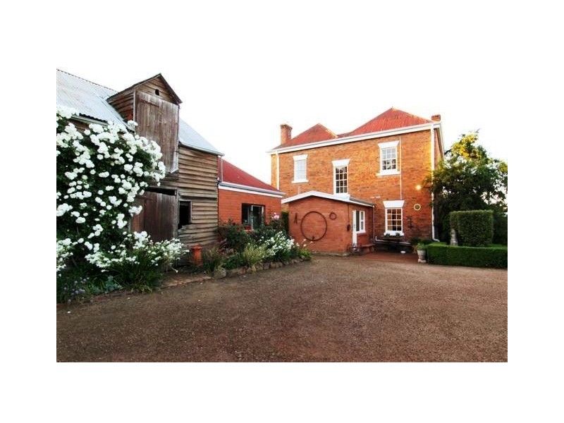 37 Meander Valley Road, Carrick TAS 7291