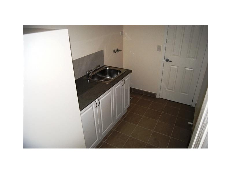 4/3-5 Quamby Street, Westbury TAS 7303