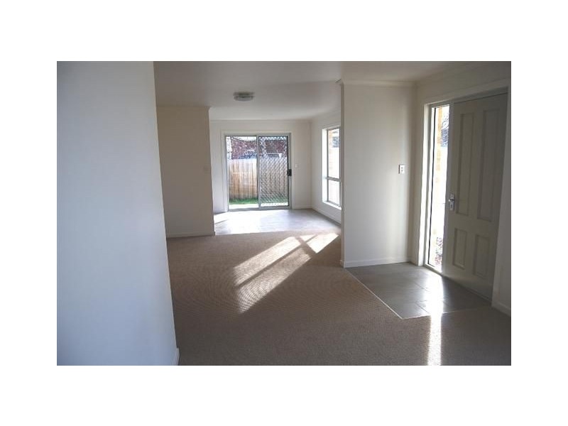 4/3-5 Quamby Street, Westbury TAS 7303