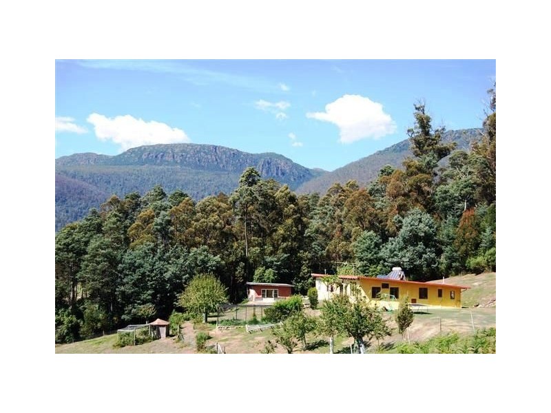 380 Sugarloaf Road, Jackeys Marsh TAS 7304