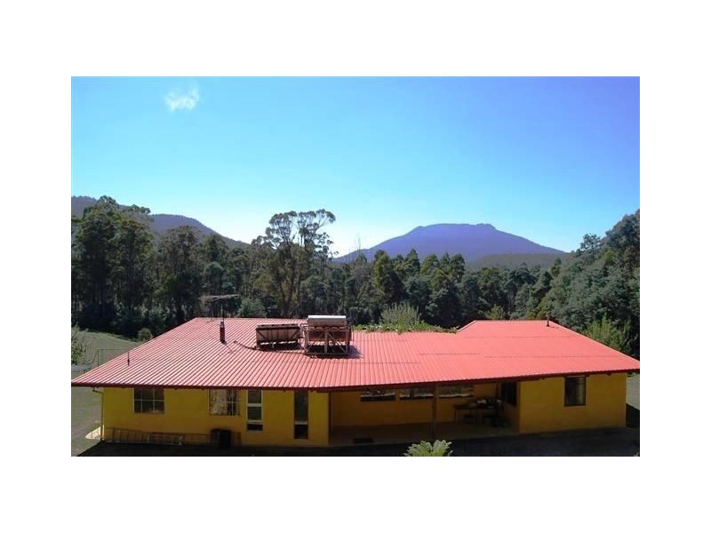 380 Sugarloaf Road, Jackeys Marsh TAS 7304