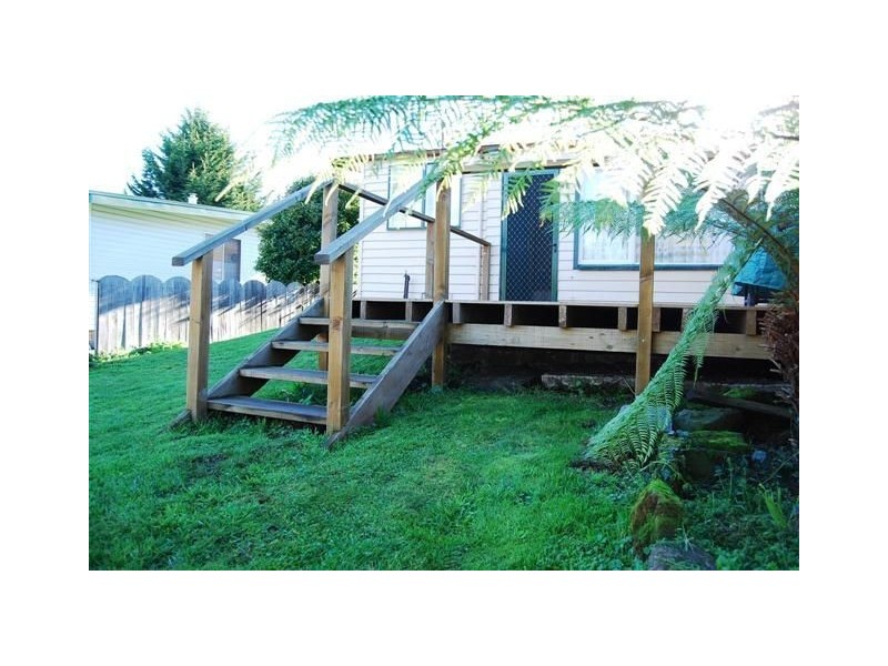 8 Tower Hill Street, Deloraine TAS 7304