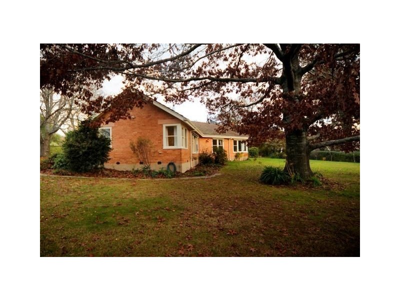 1 Lonsdale Promenade, Westbury TAS 7303