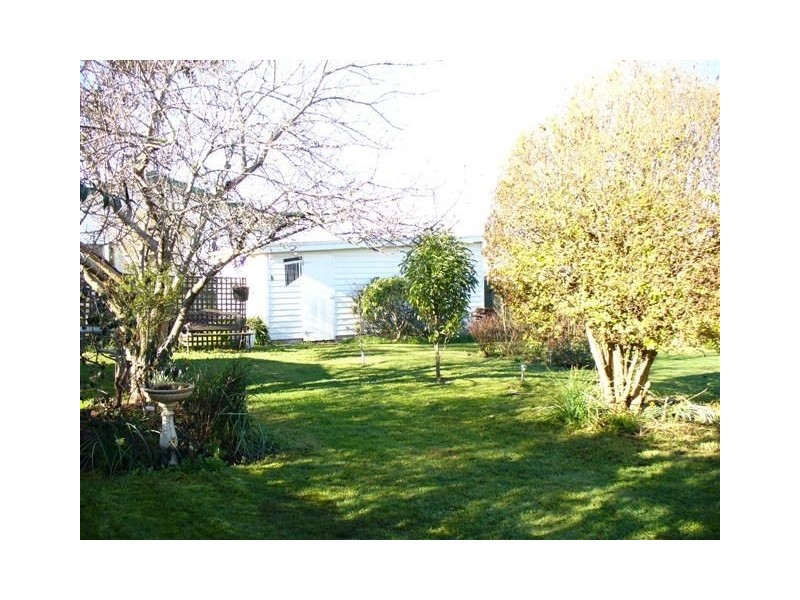 143 Emu Bay Road, Deloraine TAS 7304