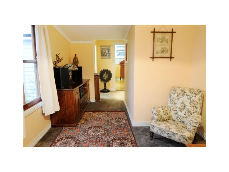 6 Railway Street, Deloraine TAS 7304