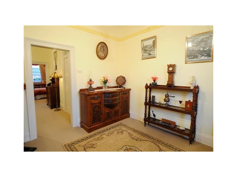 6 Railway Street, Deloraine TAS 7304