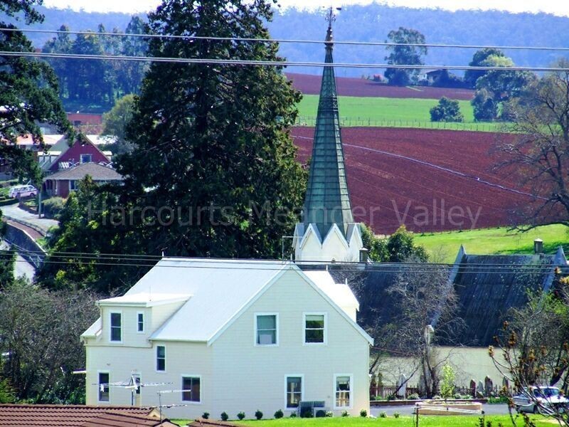 9A East Westbury Place, Deloraine TAS 7304