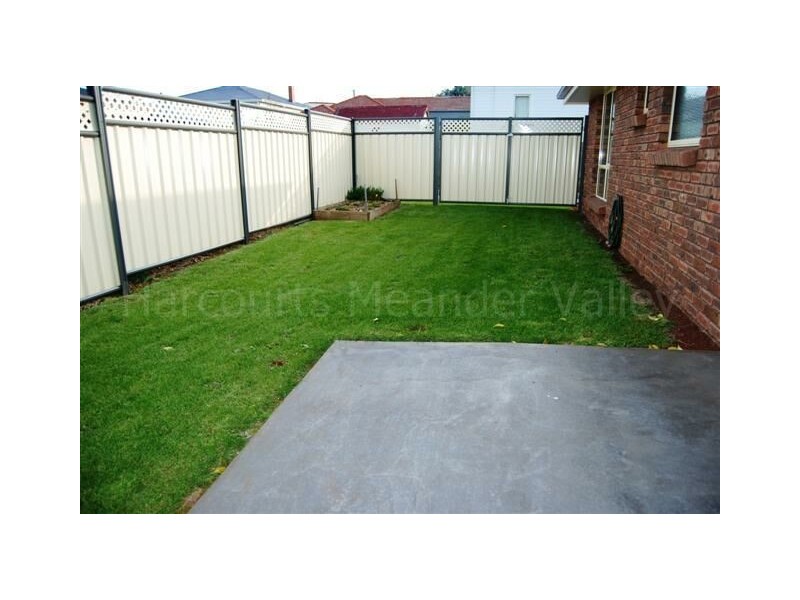 1/24 Tower Hill Street, Deloraine TAS 7304