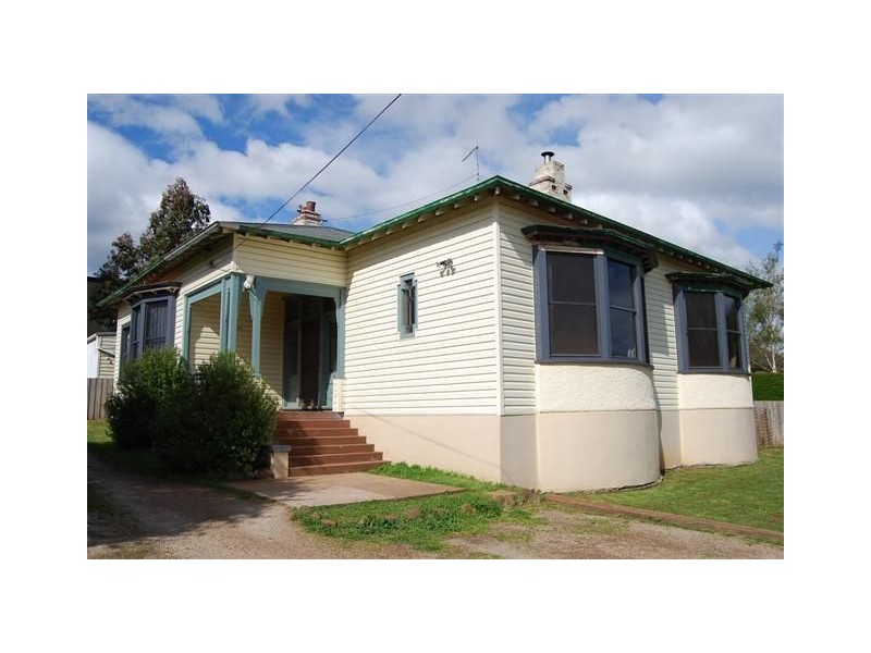 15 West Goderich Street, Deloraine TAS 7304