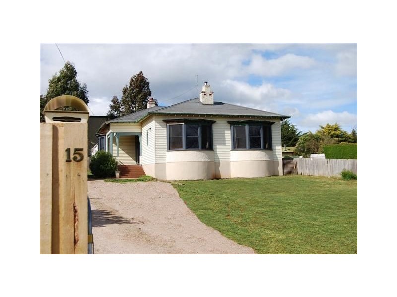 15 West Goderich Street, Deloraine TAS 7304
