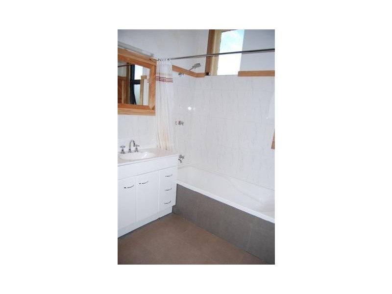 15 West Goderich Street, Deloraine TAS 7304