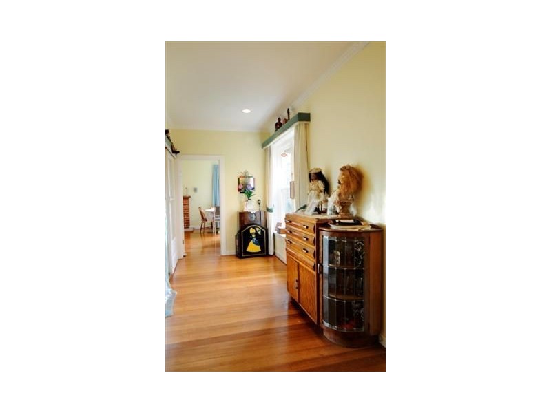 1 Lonsdale Promenade, Westbury TAS 7303